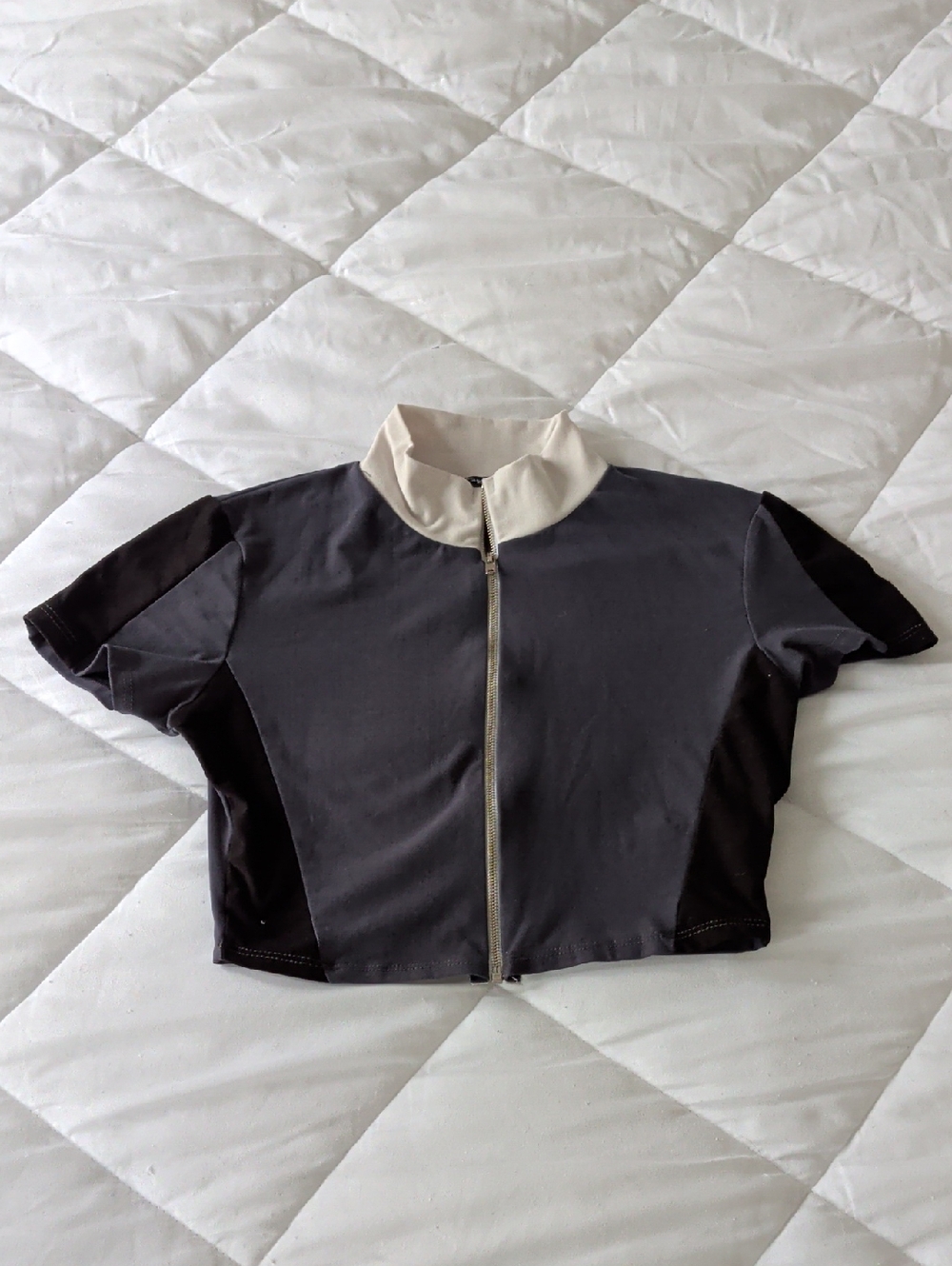 Fashion Nova Black Cropped Zip Top with Cream Collar